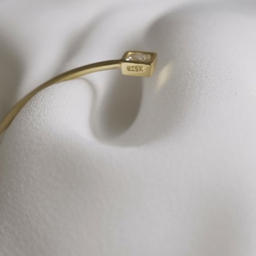 SoldOut11thStreet - Picture 8 of 8